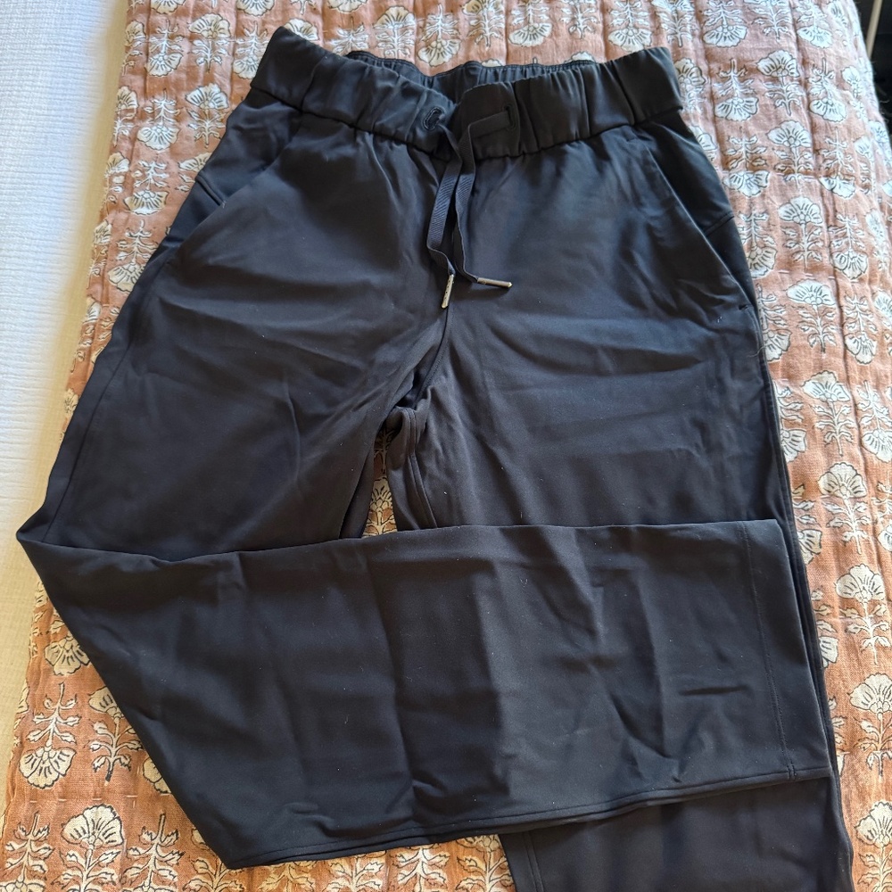 Lululemon straight leg travel pants